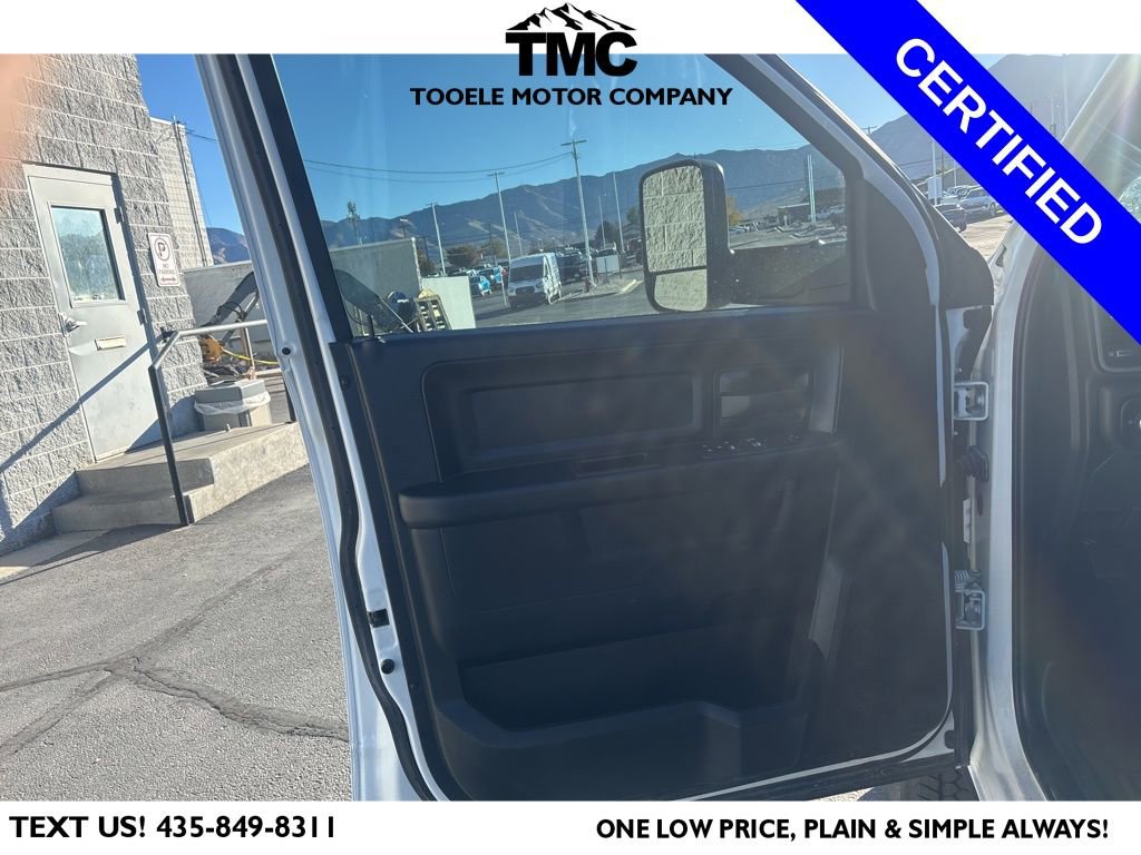 Used 2022 RAM 3500 Tradesman w/ Cold Weather Group image 10