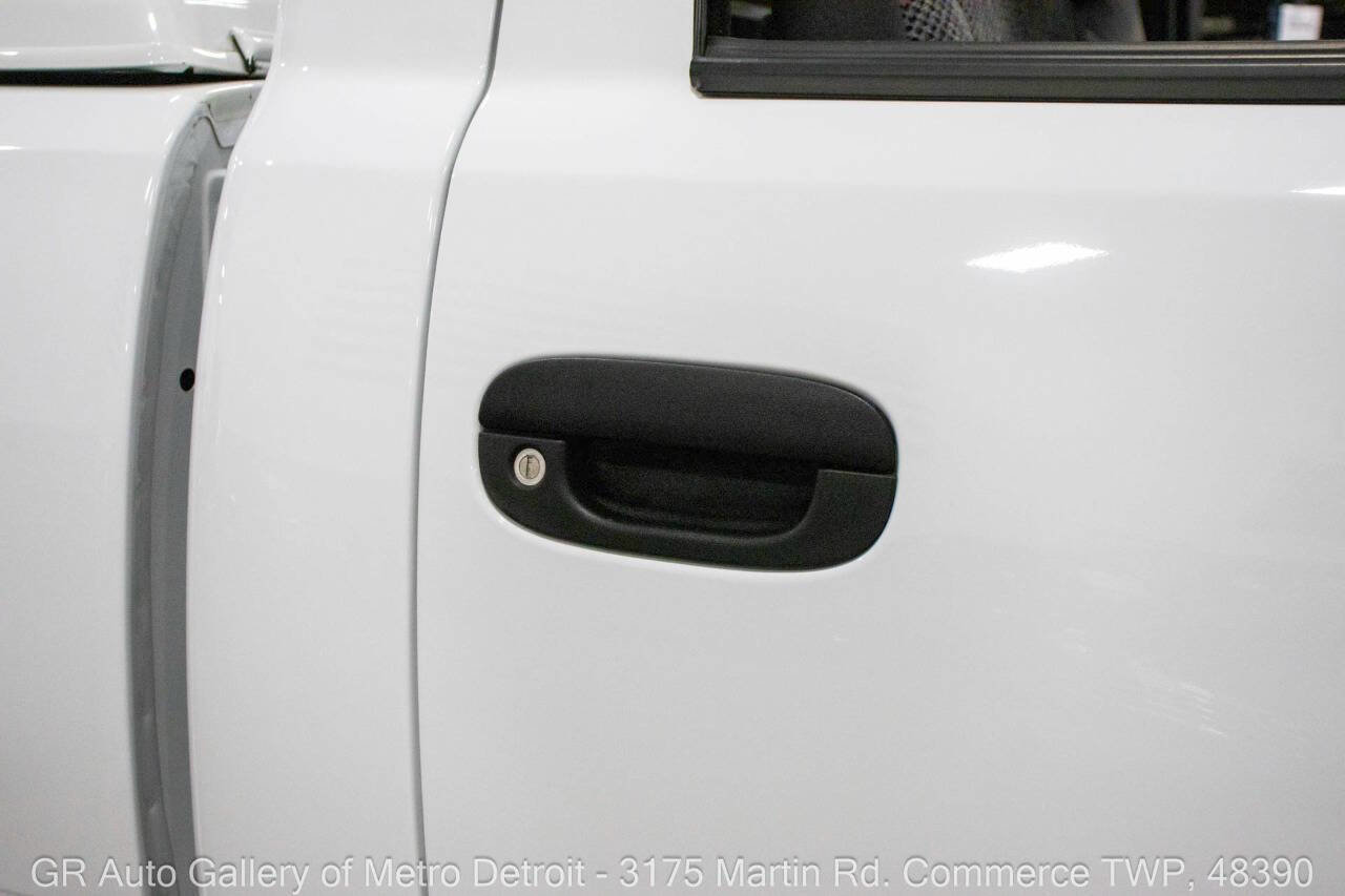 Used 1998 Dodge Ram 1500 Truck 2WD Regular Cab image 32