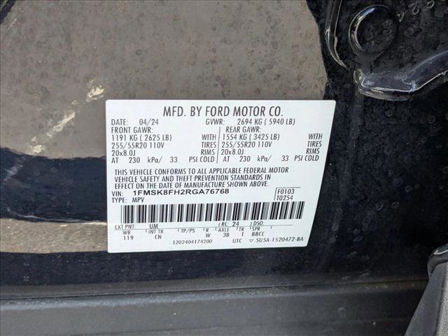 Used 2024 Ford Explorer Limited w/ Equipment Group 301A AWD/4WD image 21