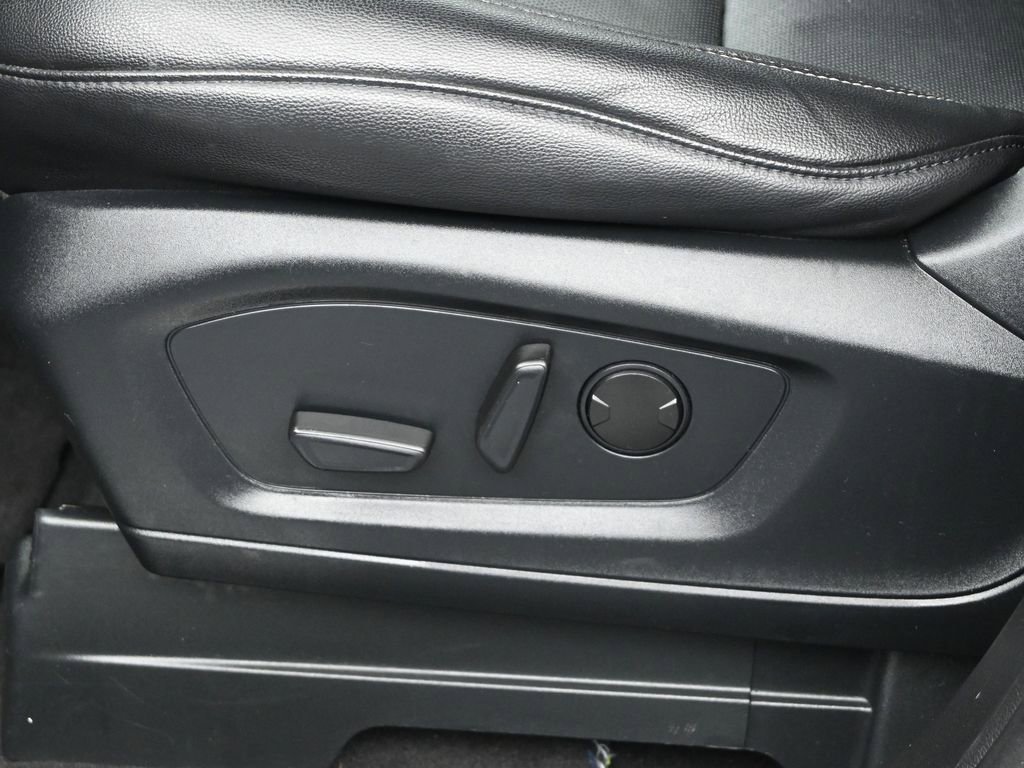Certified 2023 Ford Explorer Limited image 10