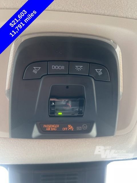 Used 2025 Toyota Corolla LE image 26