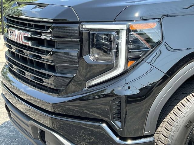 Used 2025 GMC Sierra 1500 Elevation image 10