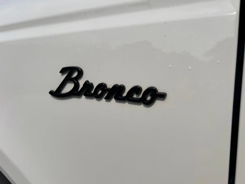 Used 2022 Ford Bronco Badlands AWD/4WD image 11