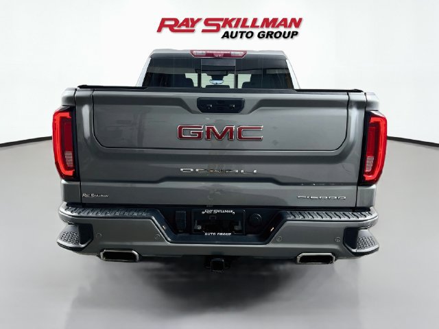 Used 2023 GMC Sierra 1500 Denali w/ Technology Package AWD/4WD image 6