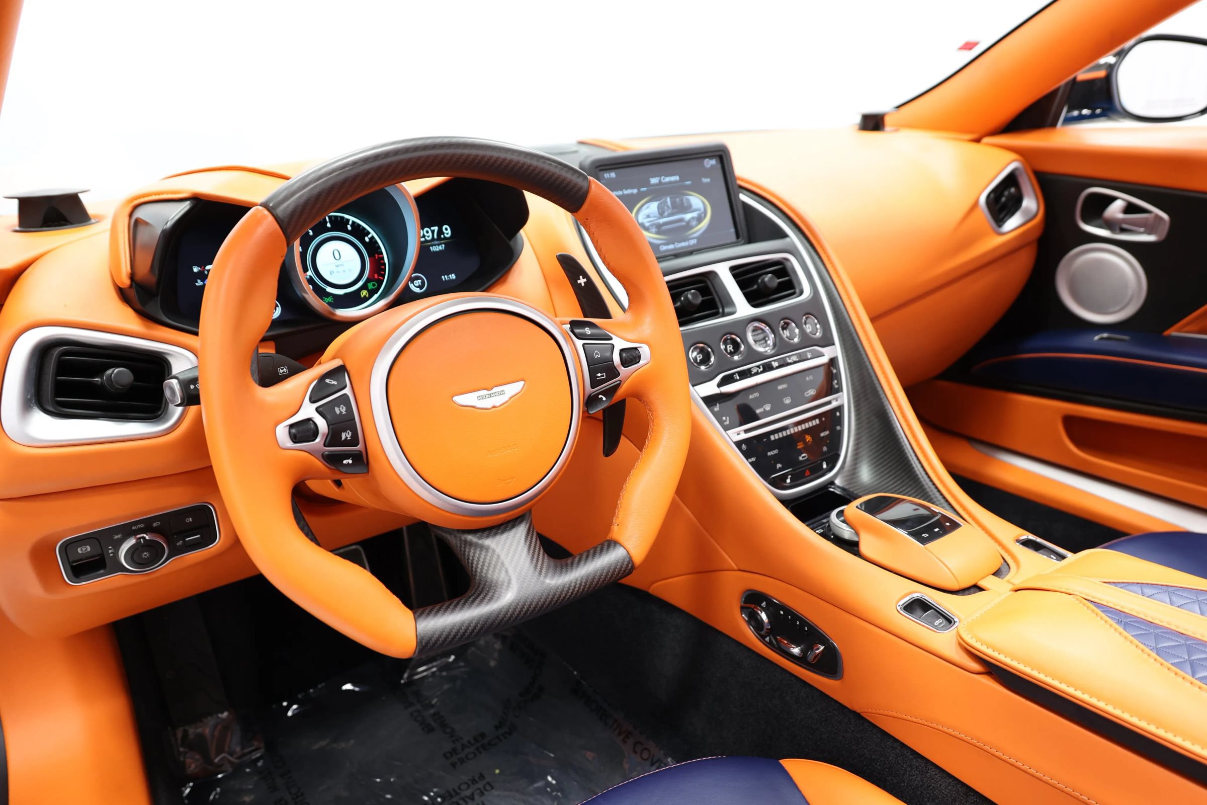 Used 2022 Aston Martin DBS Superleggera Volante RWD image 61