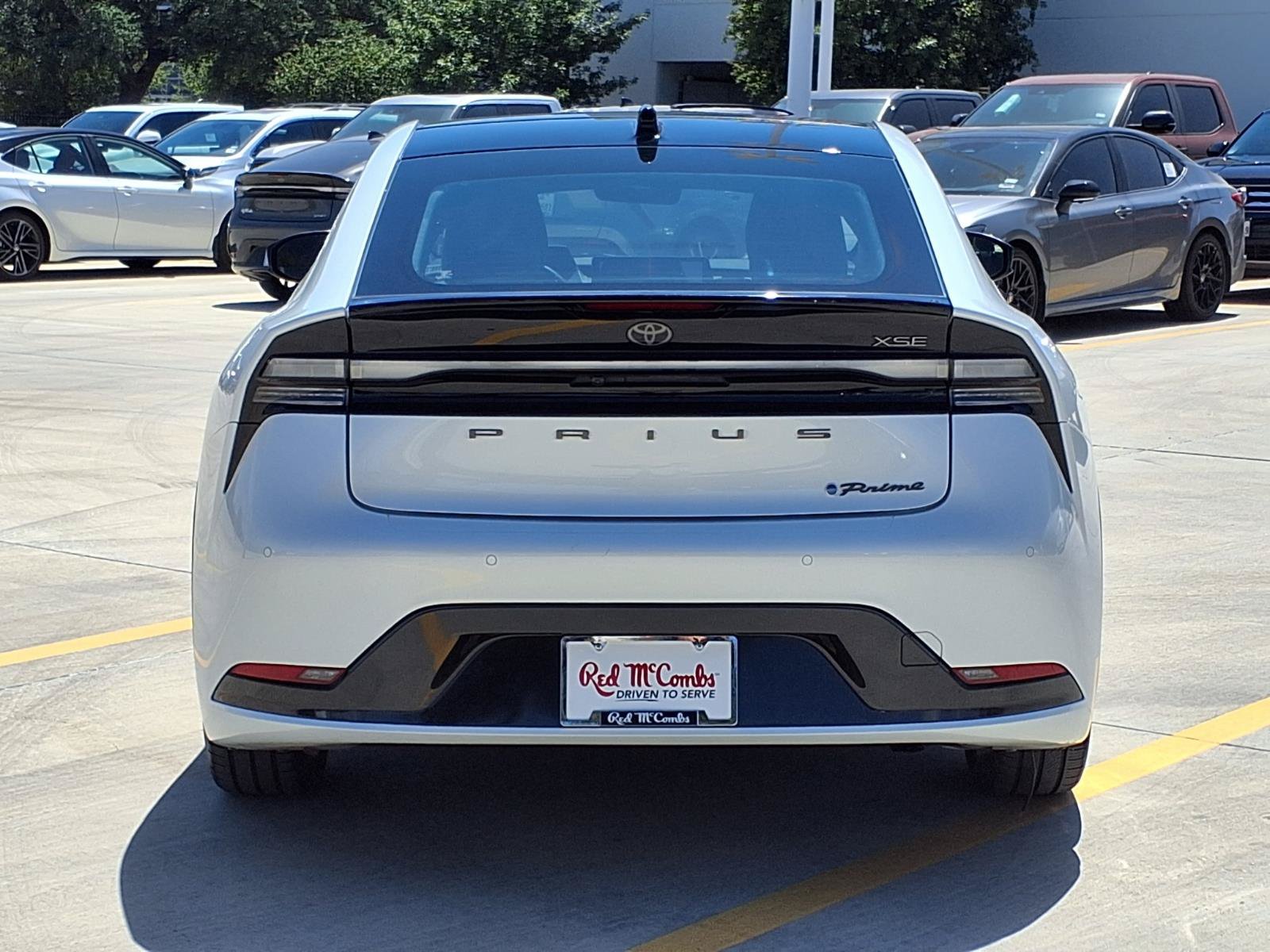 Certified 2024 Toyota Prius Prime FWD image 6
