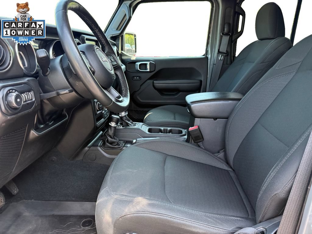 Used 2022 Jeep Wrangler Unlimited Sport AWD/4WD image 9