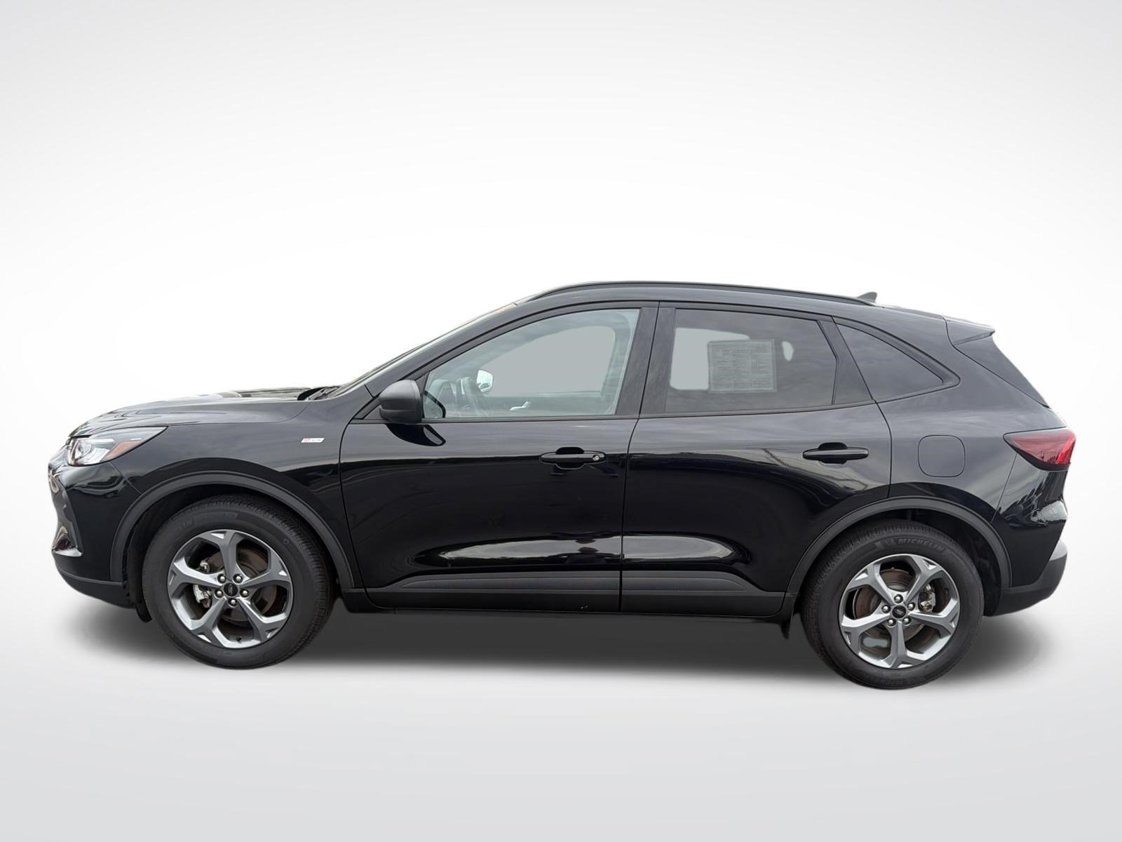 Used 2025 Ford Escape ST-Line w/ Equipment Group 301A FWD image 17