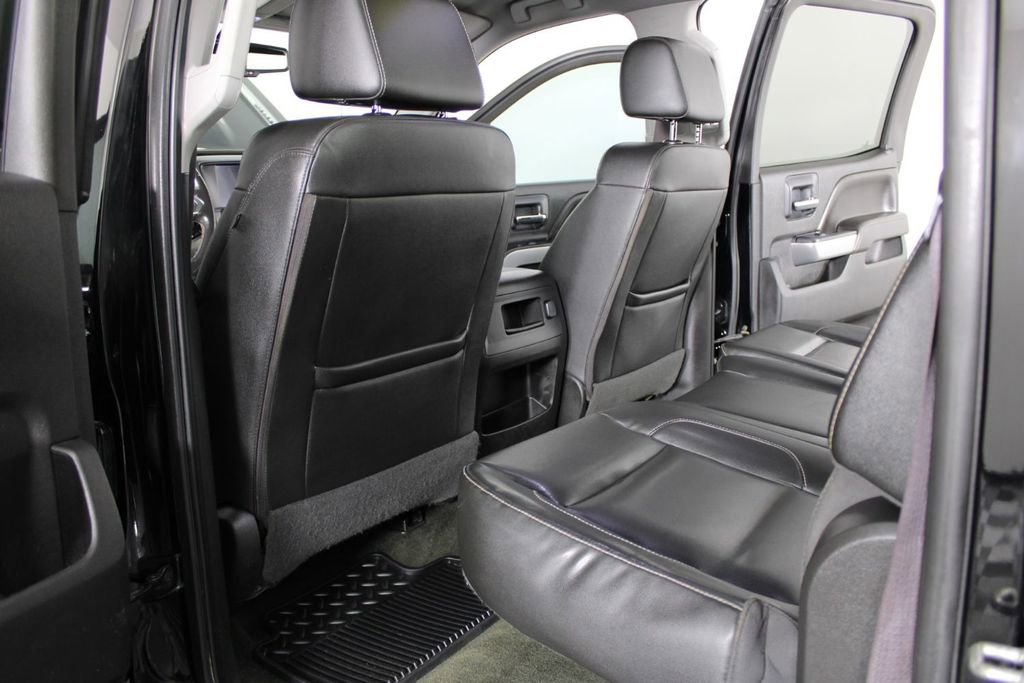 Used 2017 Chevrolet Silverado 2500 LTZ image 33