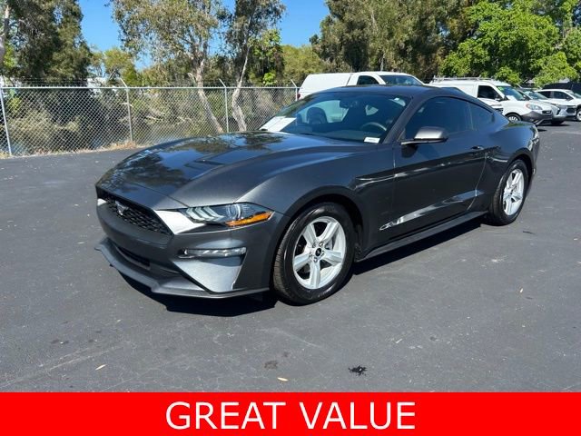 Used 2019 Ford Mustang Coupe image 3