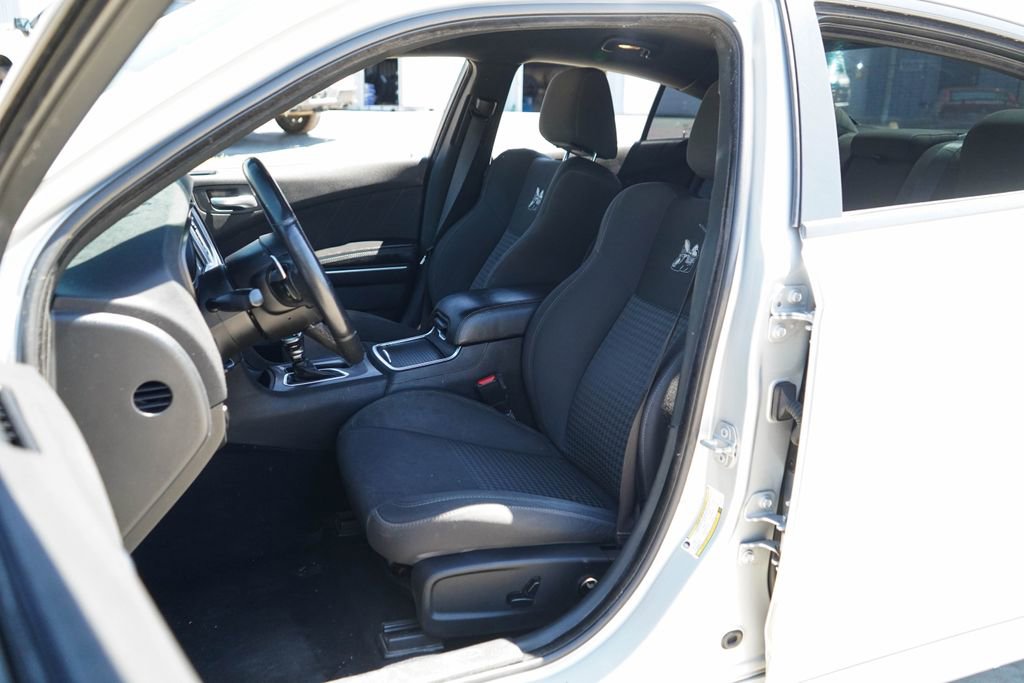 Used 2019 Dodge Charger Scat Pack RWD image 7