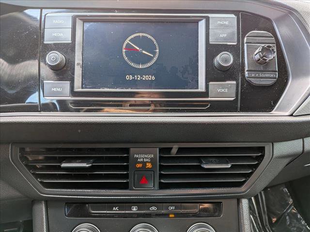 Used 2023 Volkswagen Jetta Sport image 13