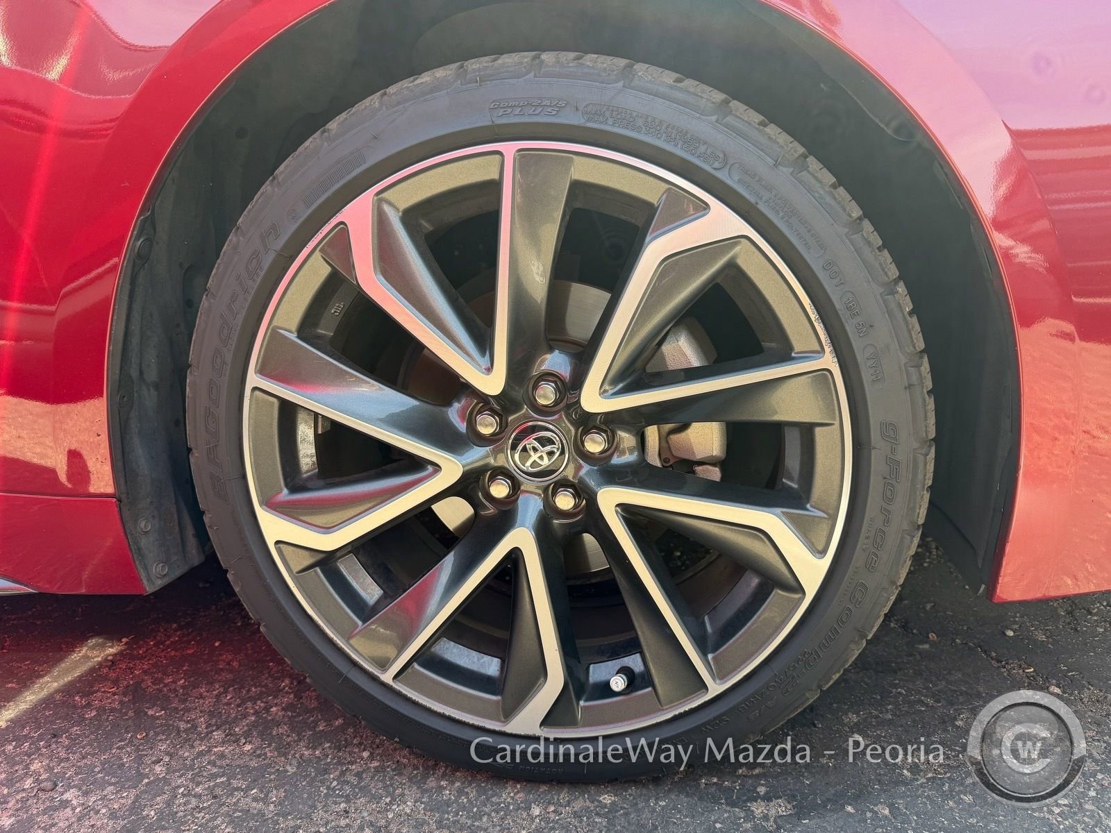 Used 2022 Toyota Corolla SE w/ Carpet Mat Package (TMS) FWD image 6