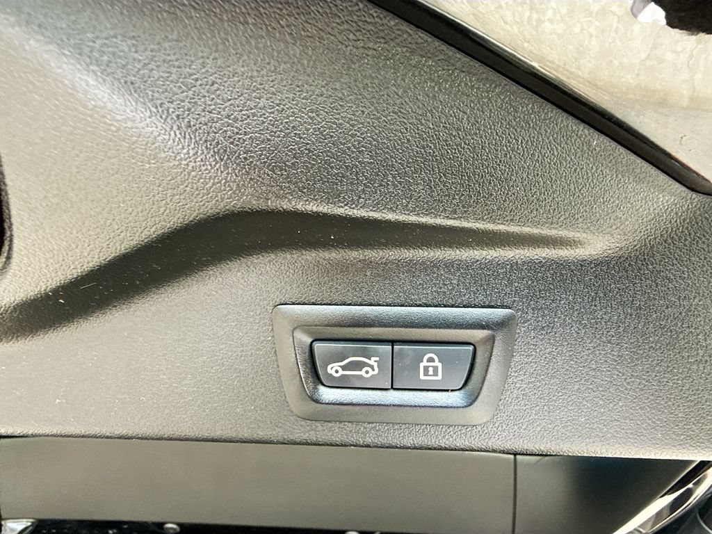 Used 2019 BMW X5 xDrive40i w/ Convenience Package AWD/4WD image 31