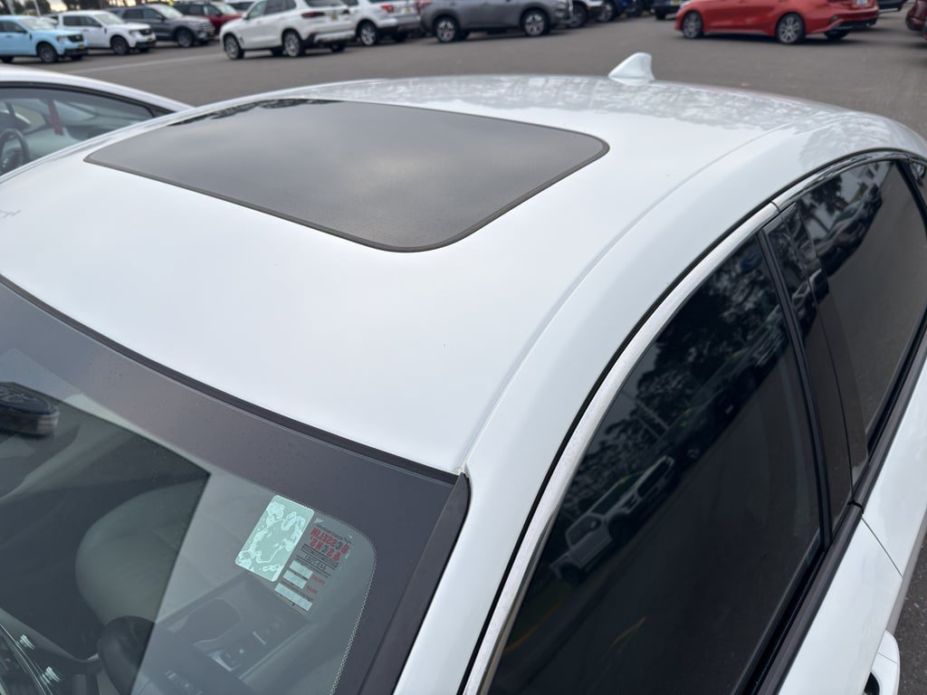 Used 2018 Honda Accord EX-L image 10