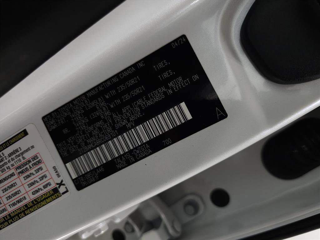 Used 2024 Lexus RX 350 w/ Luxury Package image 41