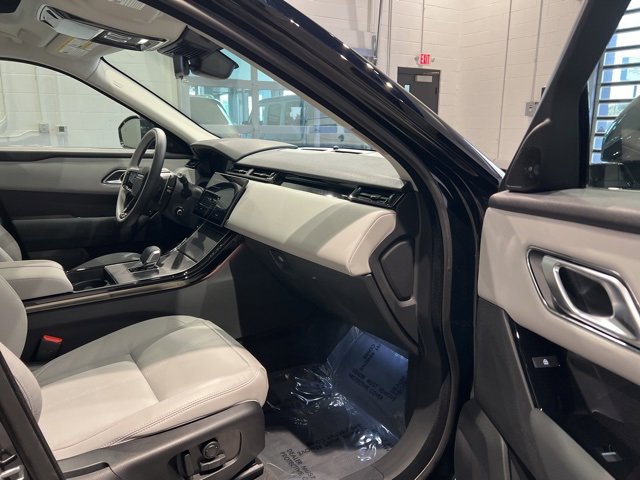 Used 2025 Land Rover Range Rover Velar S image 51