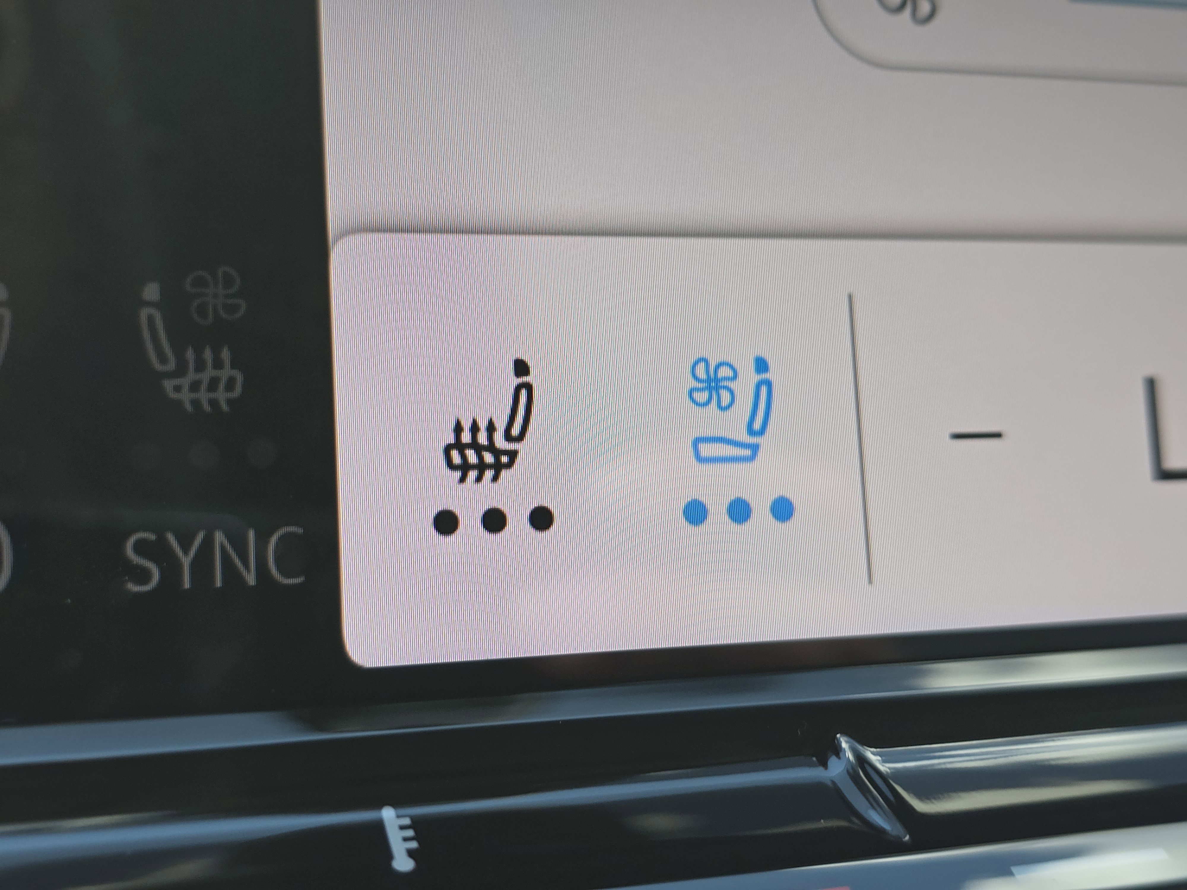 New 2026 Volkswagen Atlas SE image 11