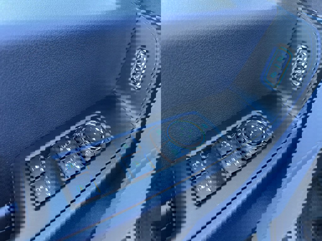 New 2025 Ford F350 XL w/ XL Chrome Package image 18