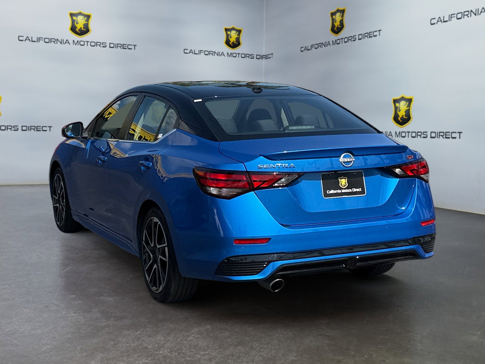 Used 2024 Nissan Sentra SR image 3