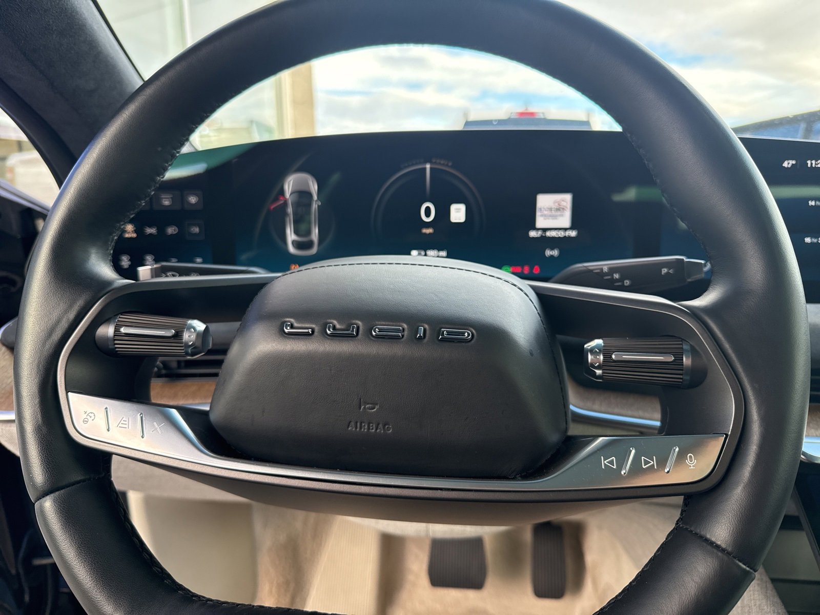 Used 2022 Lucid Air Grand Touring image 24