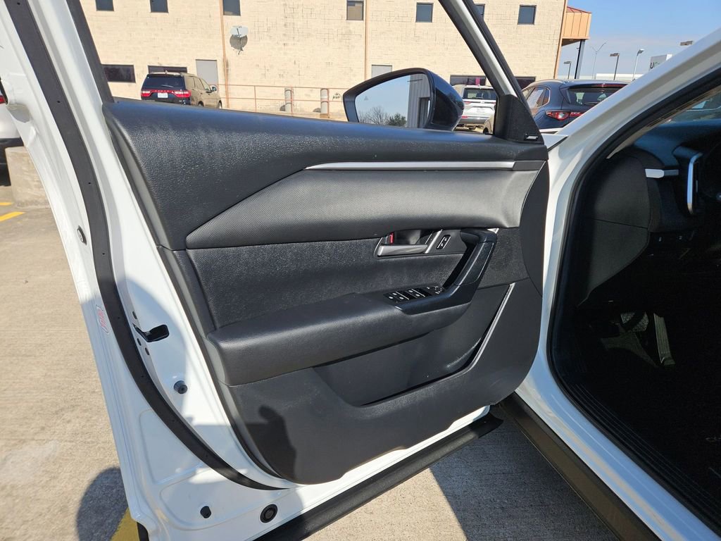 Used 2025 MAZDA CX-50 AWD 2.5 S w/ Premium Package image 24