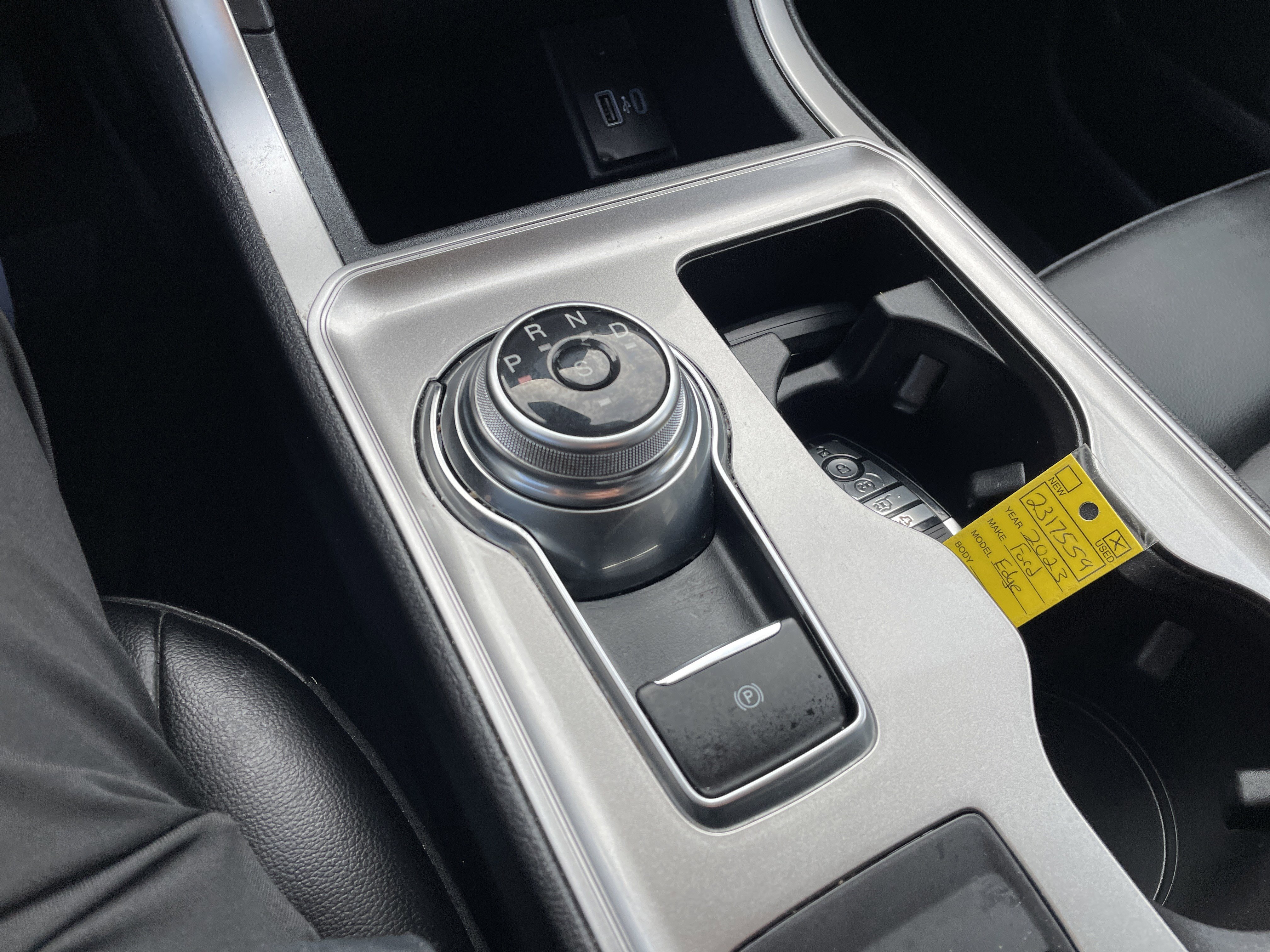 Used 2023 Ford Edge SEL w/ Convenience Package image 34