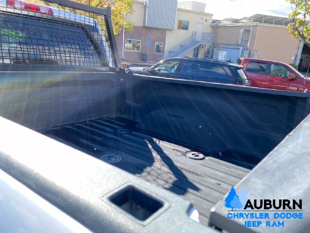 Used 2015 RAM 2500 Tradesman w/ Chrome Appearance Group AWD/4WD image 19
