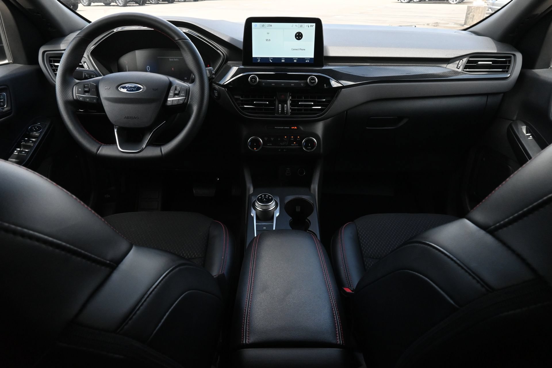 Used 2025 Ford Escape ST-Line AWD/4WD image 8