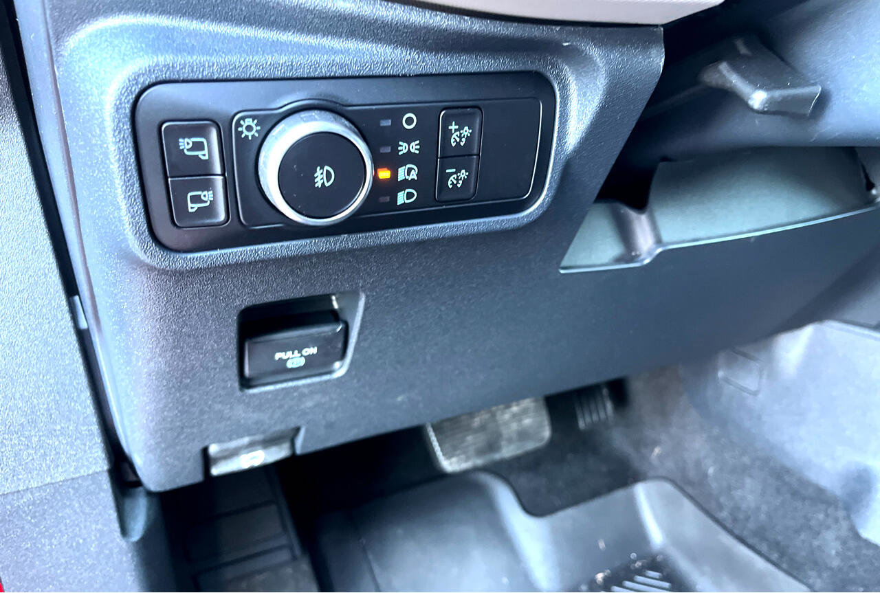 Used 2023 Ford Bronco Wildtrak image 20