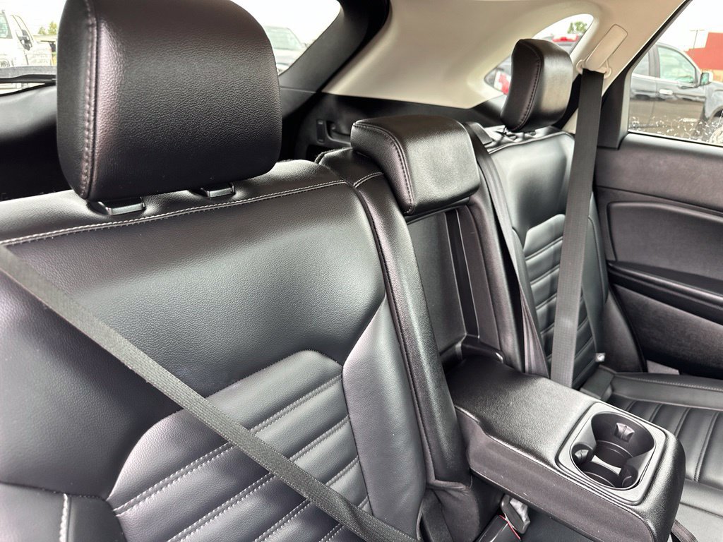 Used 2024 Ford Edge SEL AWD/4WD image 26