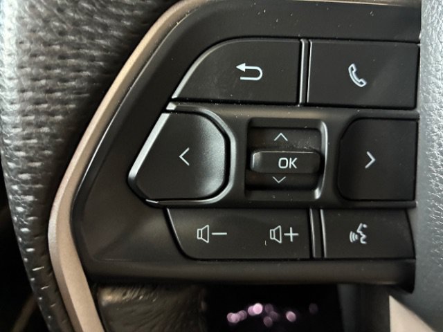 Used 2024 Toyota Tacoma TRD Sport AWD/4WD image 19