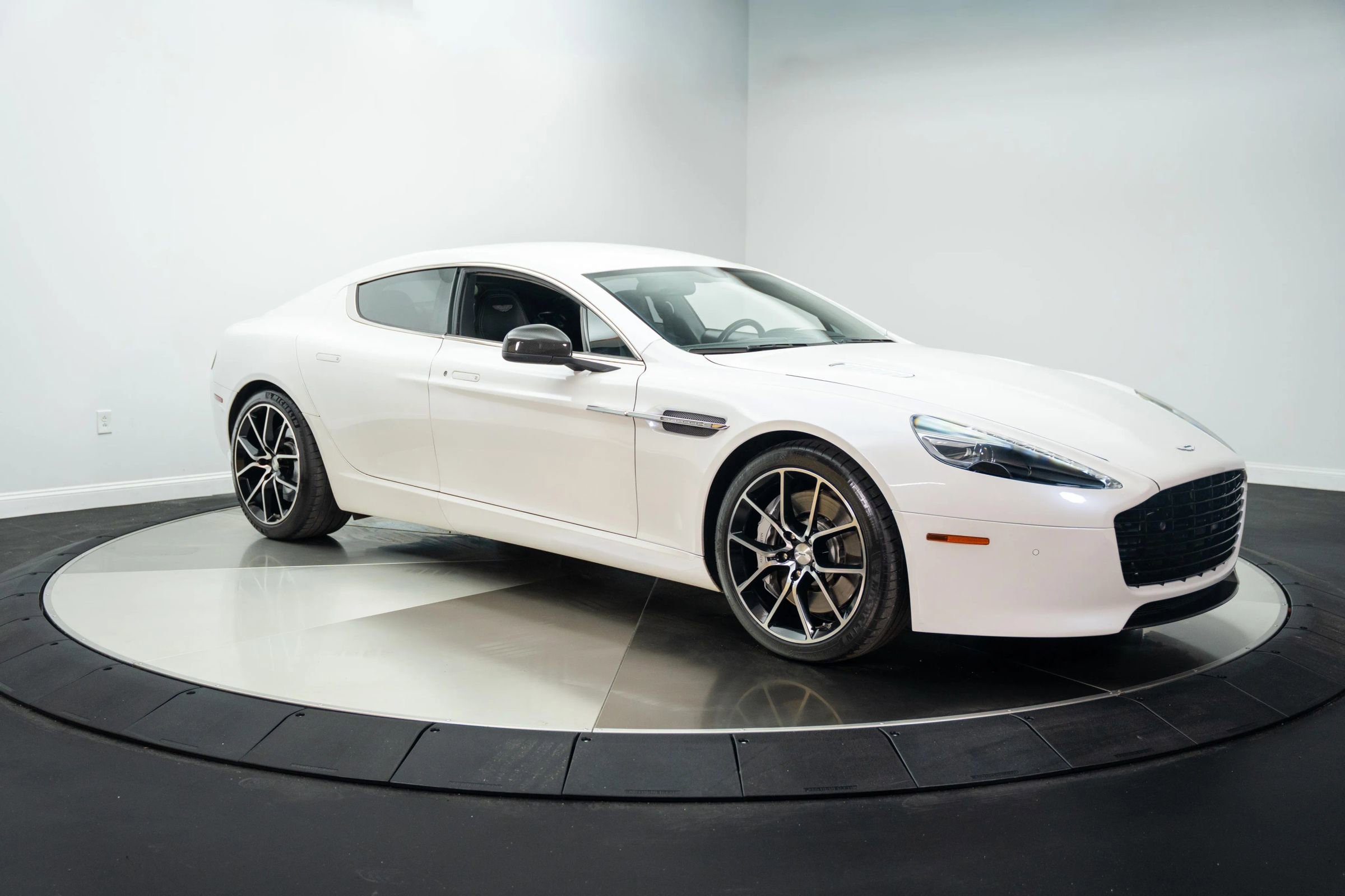 Used 2014 Aston Martin Rapide S Sedan 4D image 17