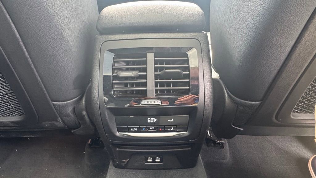 Used 2023 BMW X3 xDrive30i w/ M Sport Package image 7