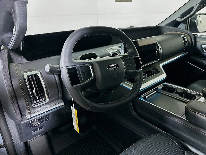 New 2026 Ford Expedition Tremor image 14