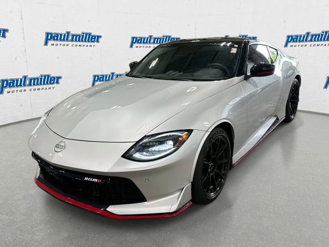 Used 2025 Nissan Z NISMO w/ Floor Mat Package RWD image 1