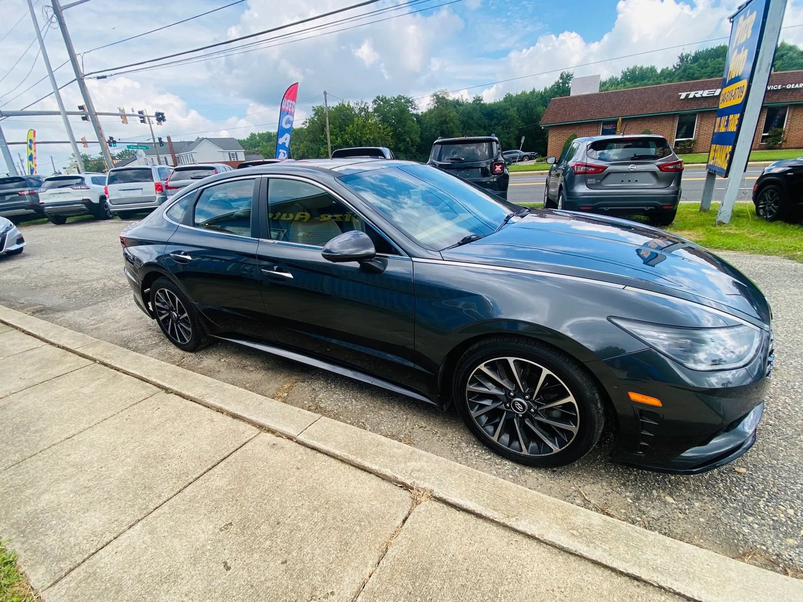Used 2021 Hyundai Sonata Limited FWD image 5