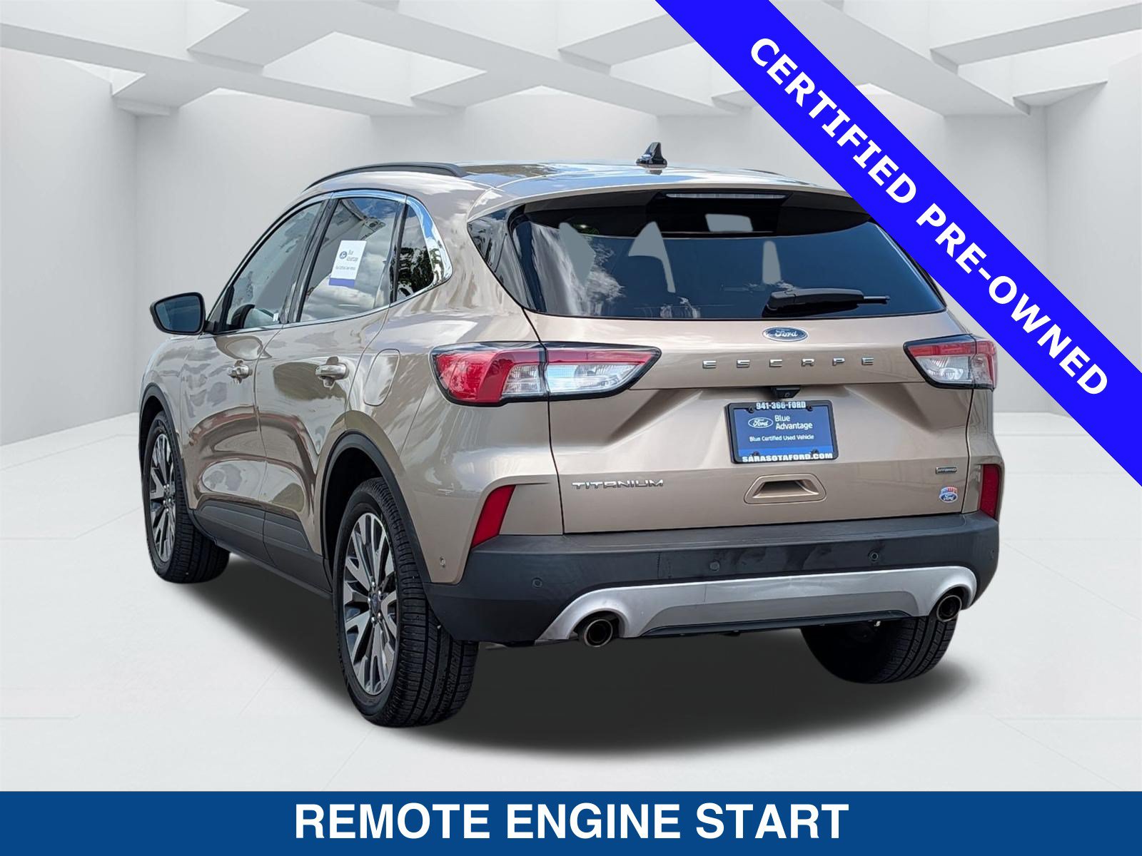 Used 2020 Ford Escape Titanium FWD image 7