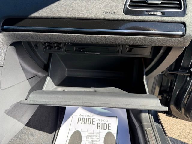 Used 2017 Volkswagen GTI Sport image 29