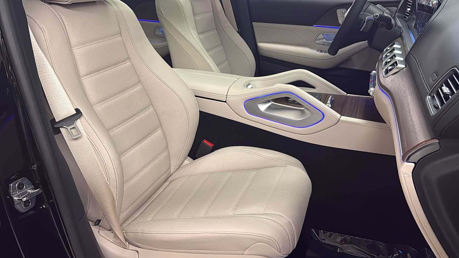 New 2026 Mercedes-Benz GLE 450 4MATIC image 36