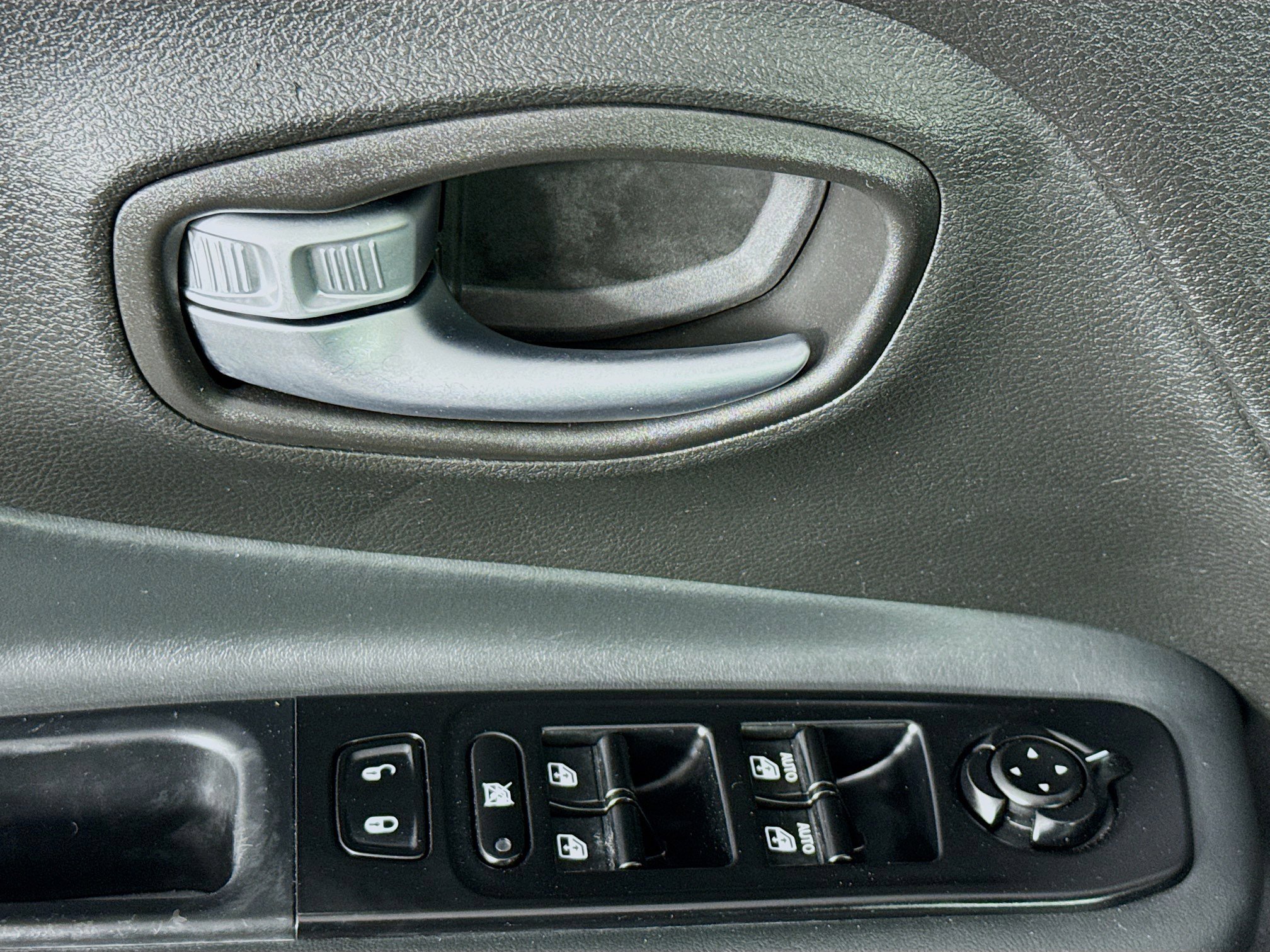 Used 2022 Jeep Renegade Limited w/ Sun, Sound & Wheels Group image 23