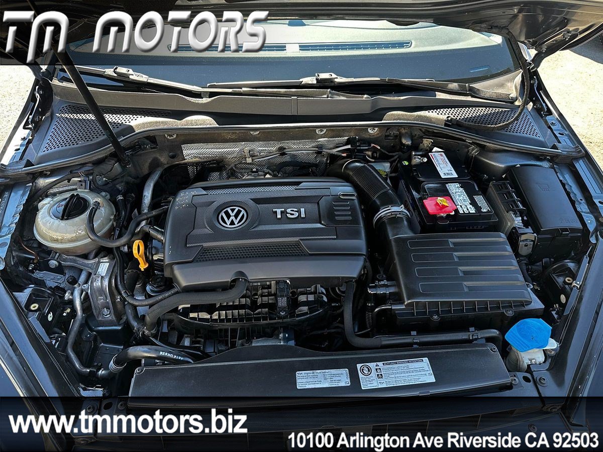 Used 2015 Volkswagen Golf SE FWD image 22