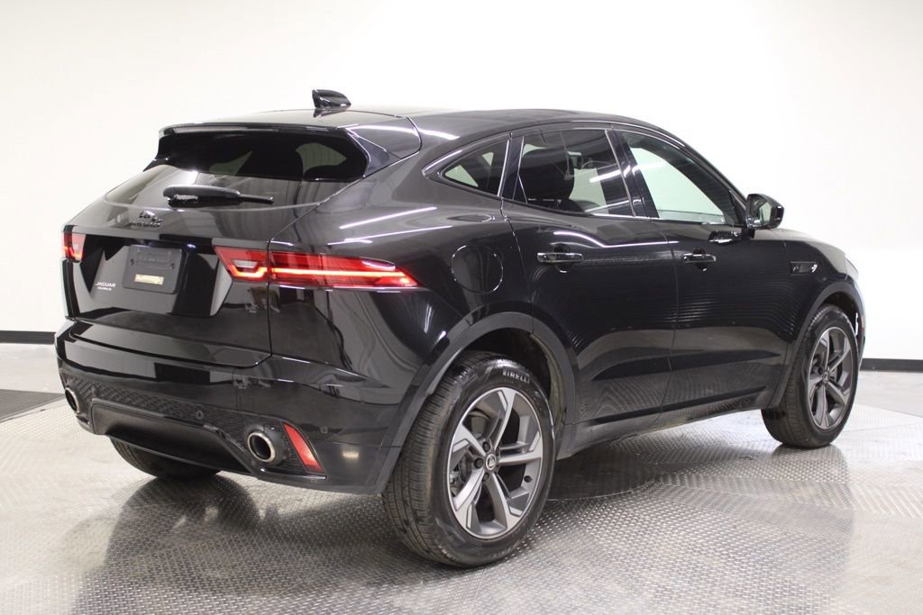 Used 2024 Jaguar E-PACE R-Dynamic SE image 7