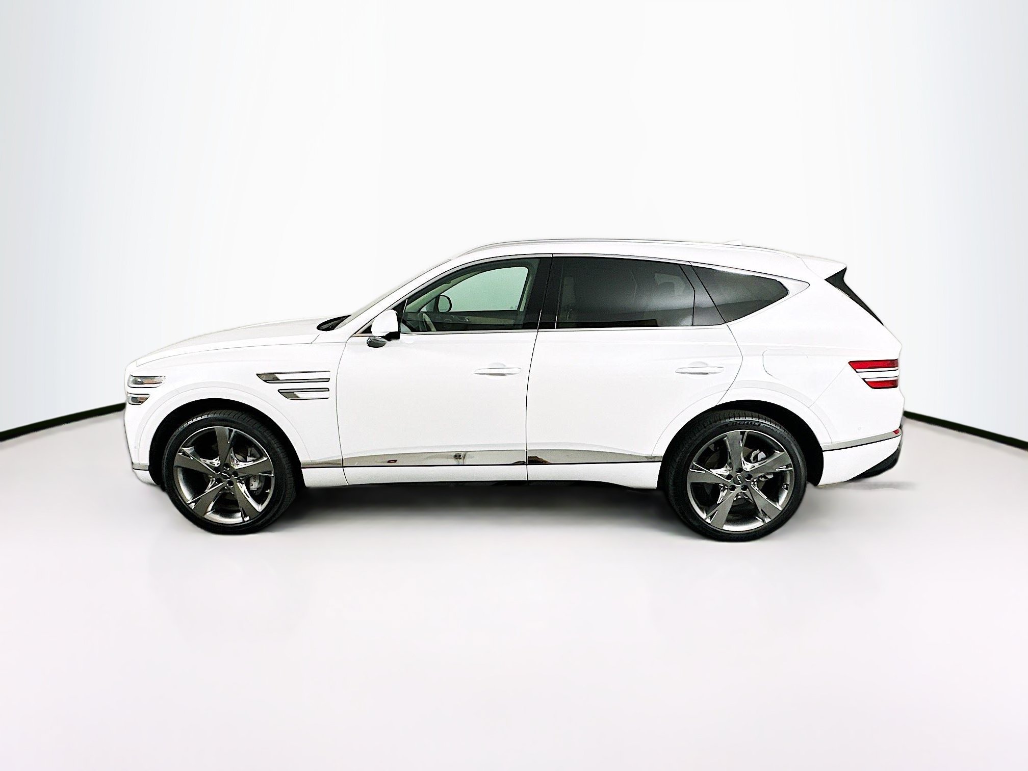 Used 2024 Genesis GV80 3.5T Advanced AWD/4WD image 4