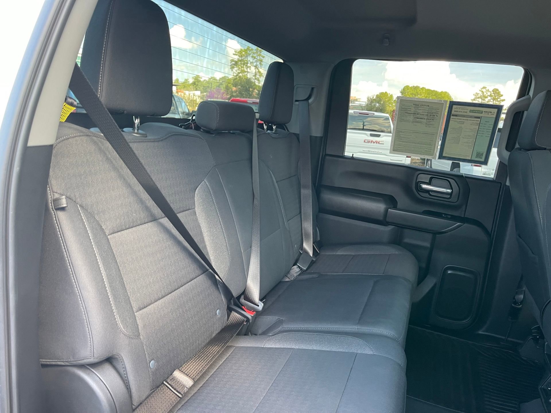 Used 2025 Chevrolet Silverado 2500 Custom w/ Custom Value Package image 23