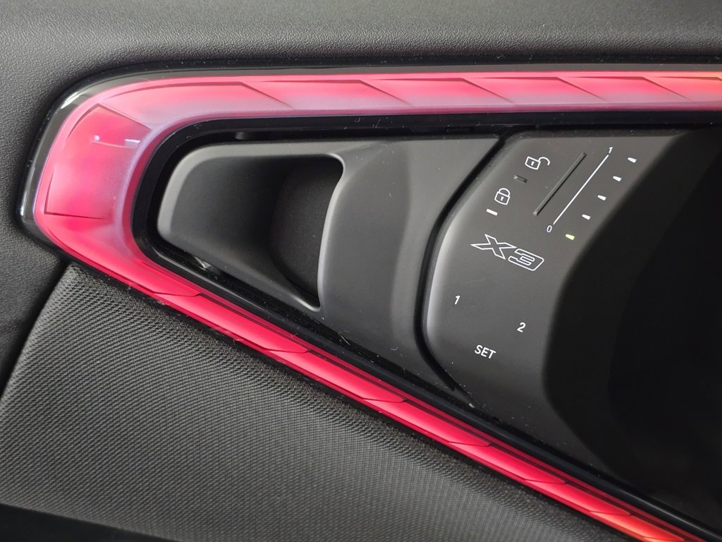 Used 2025 BMW X3 xDrive30i w/ Premium Package image 13