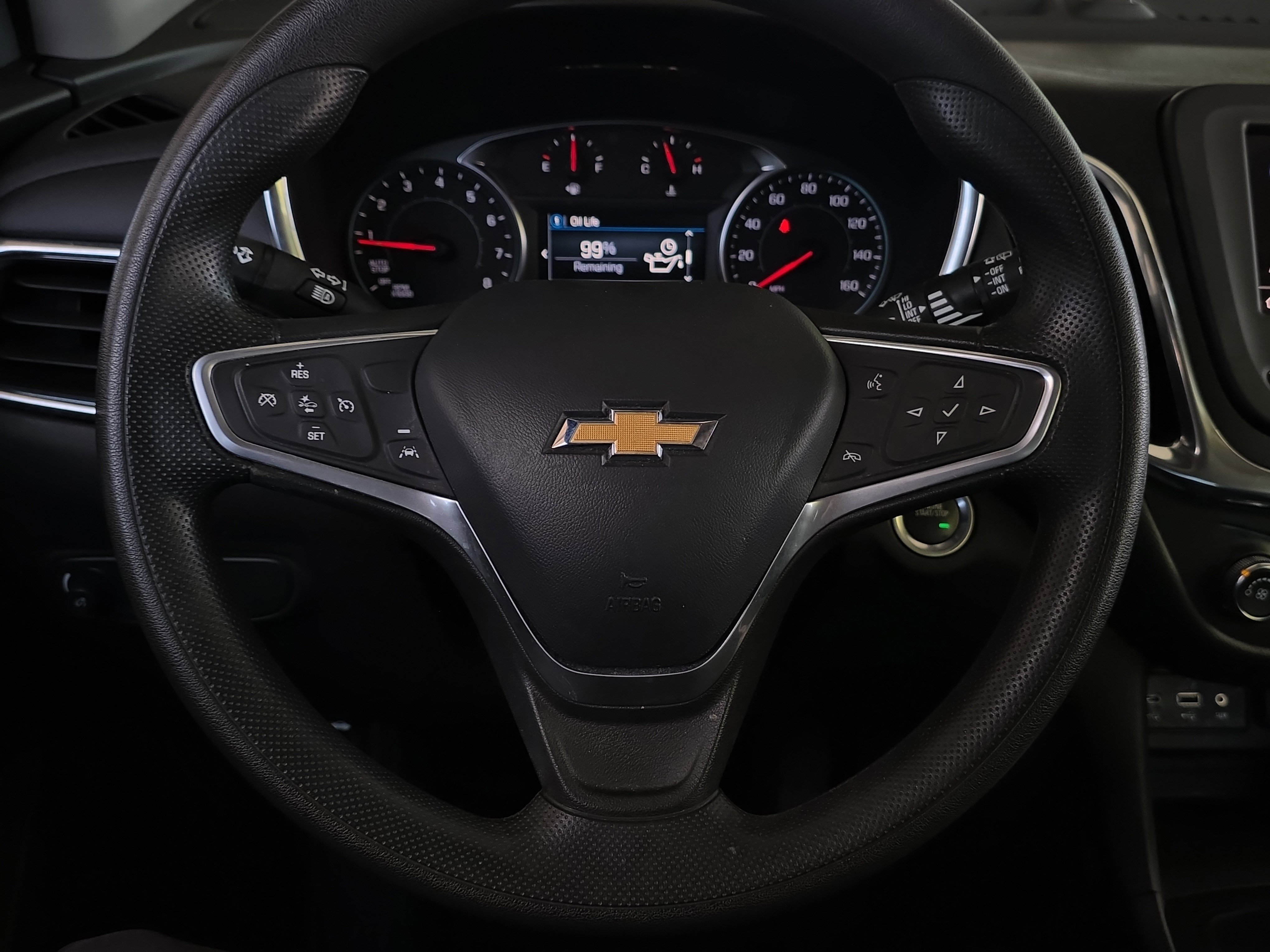 Used 2023 Chevrolet Equinox LT image 9