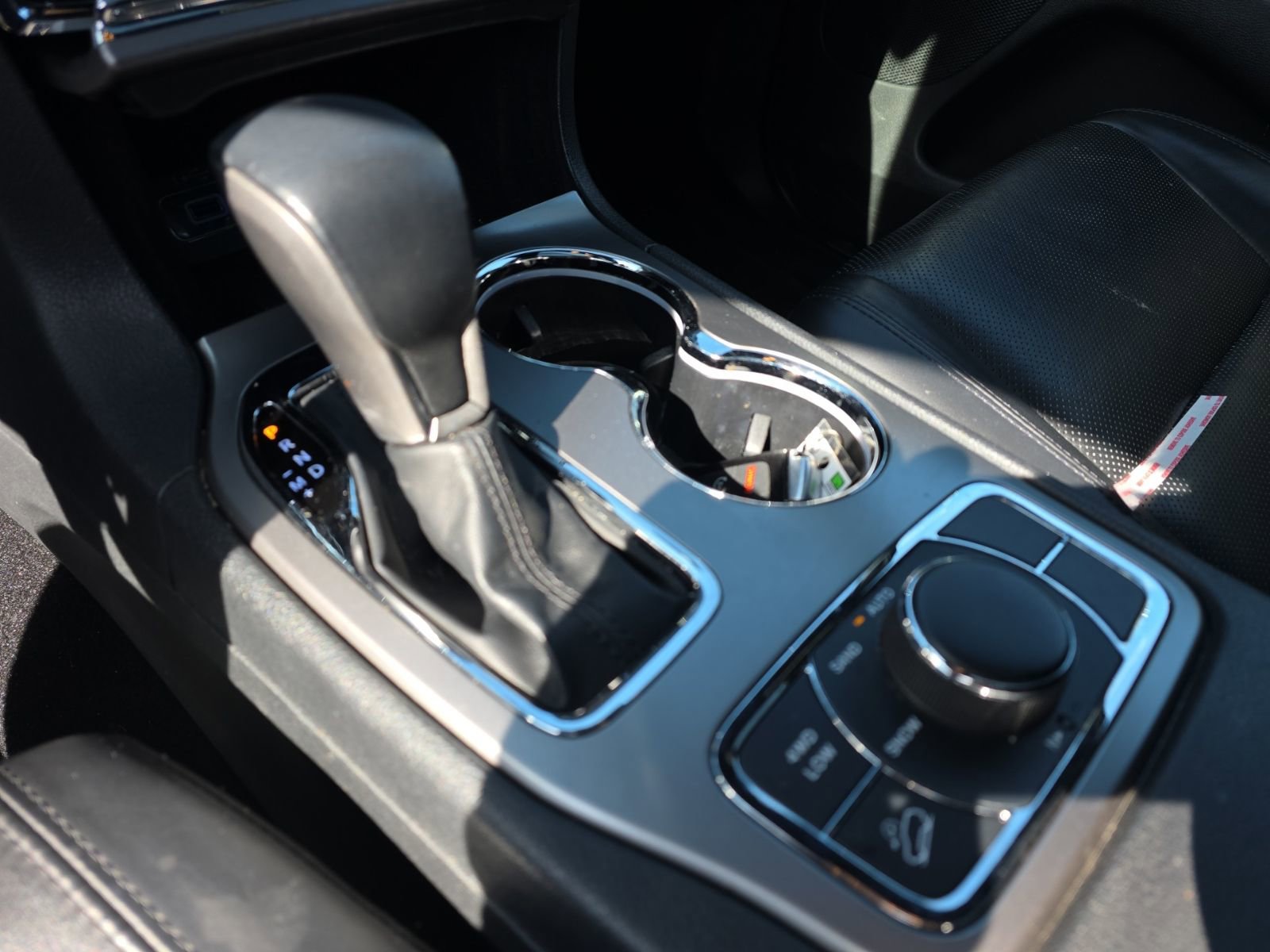 Used 2020 Jeep Grand Cherokee Limited w/ Luxury Group II image 15