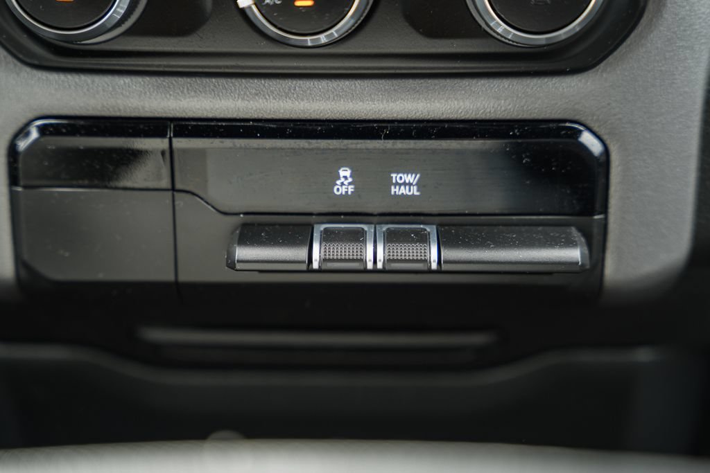 Used 2022 RAM 1500 Big Horn AWD/4WD image 27
