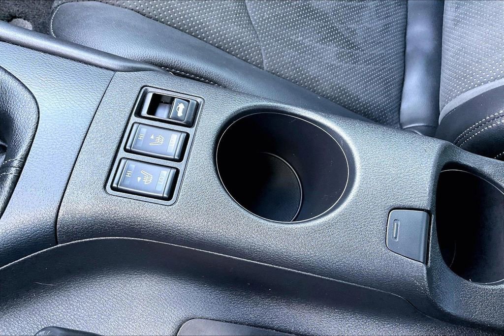 Used 2024 Nissan Z Performance w/ Floor Mat Package RWD image 22